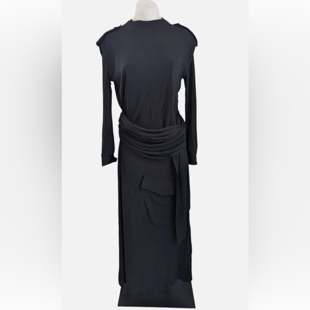 Zara srpls. Black midi dress. Scarf/belt.